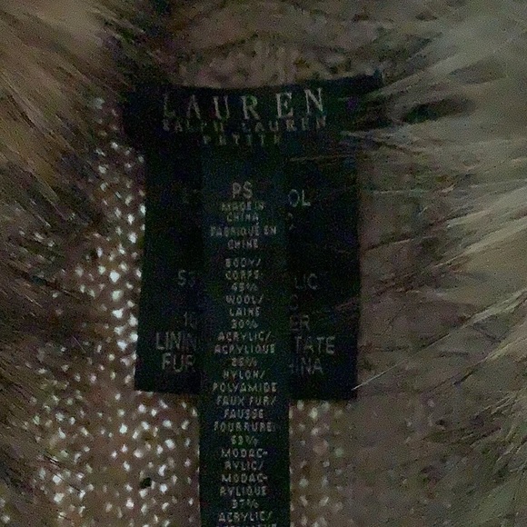 Ralph Lauren petite fur vest - Picture 3 of 4